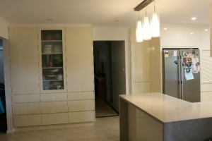 Kitchen Designs-White Cabinets  Drawers     